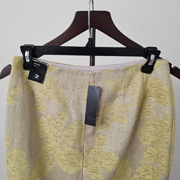 The Limited high waist  floral skirt - Picture 9 of 9